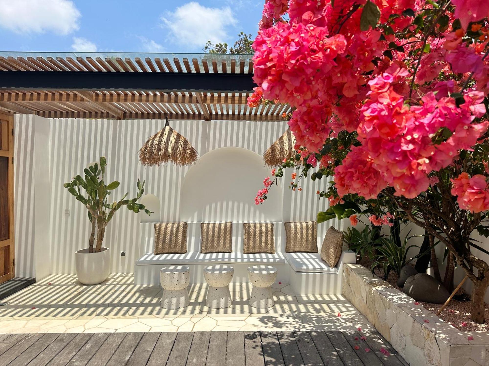 The Young Villas - Uluwatu ภายนอก รูปภาพ