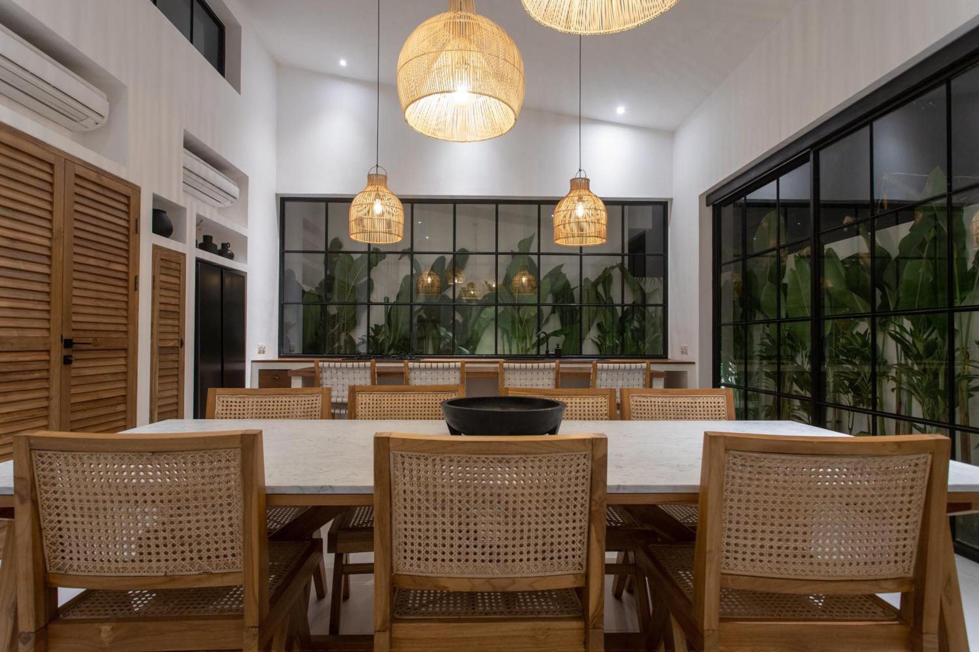The Young Villas - Uluwatu ภายนอก รูปภาพ